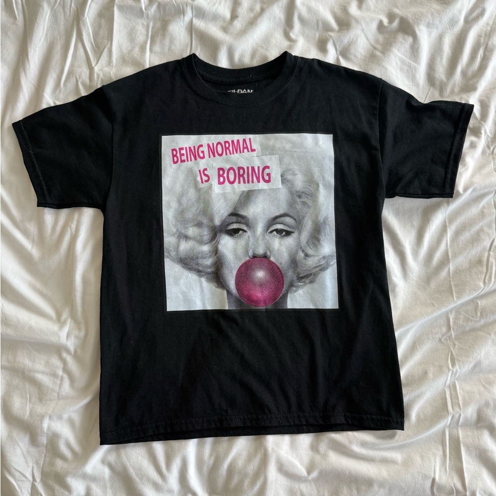 Marilyn Monroe Bubblegum Graphic T-Shirt